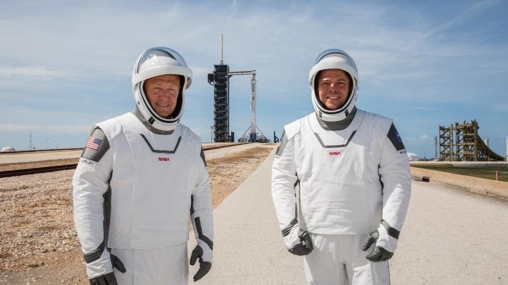 SpaceX готова к пилотируемому полёту в космос